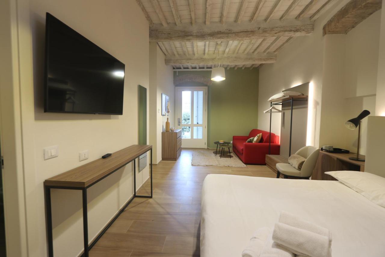 Botrona B&B Scarlino Bagian luar foto